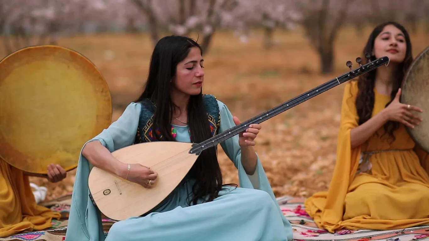 إصدار جديد من حركة الهلال الذهبي" Jin im jiyan im"