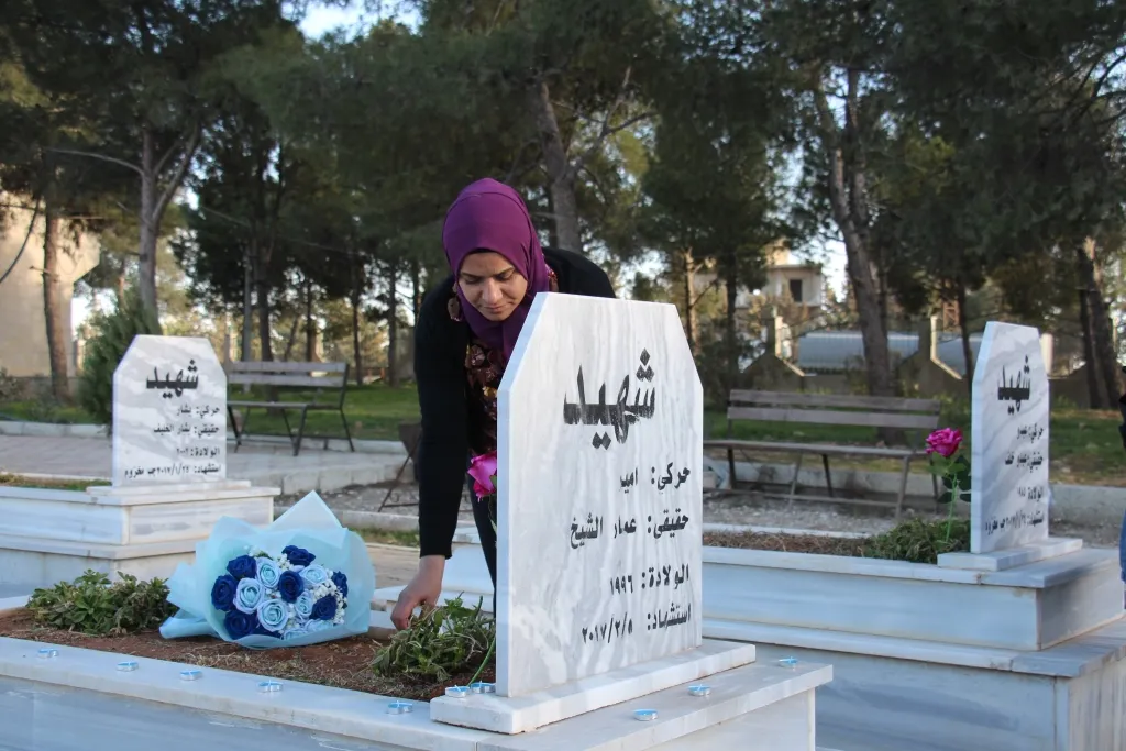 بمناسبة اليوم العالمي للمرأة.. أهالي منبج يستذكرون الشهداء