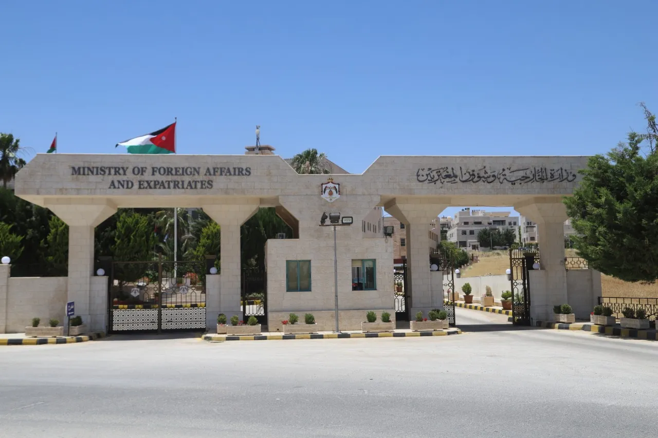 ​​​​​​​حكومة دمشق تشارك في اجتماع عمّان