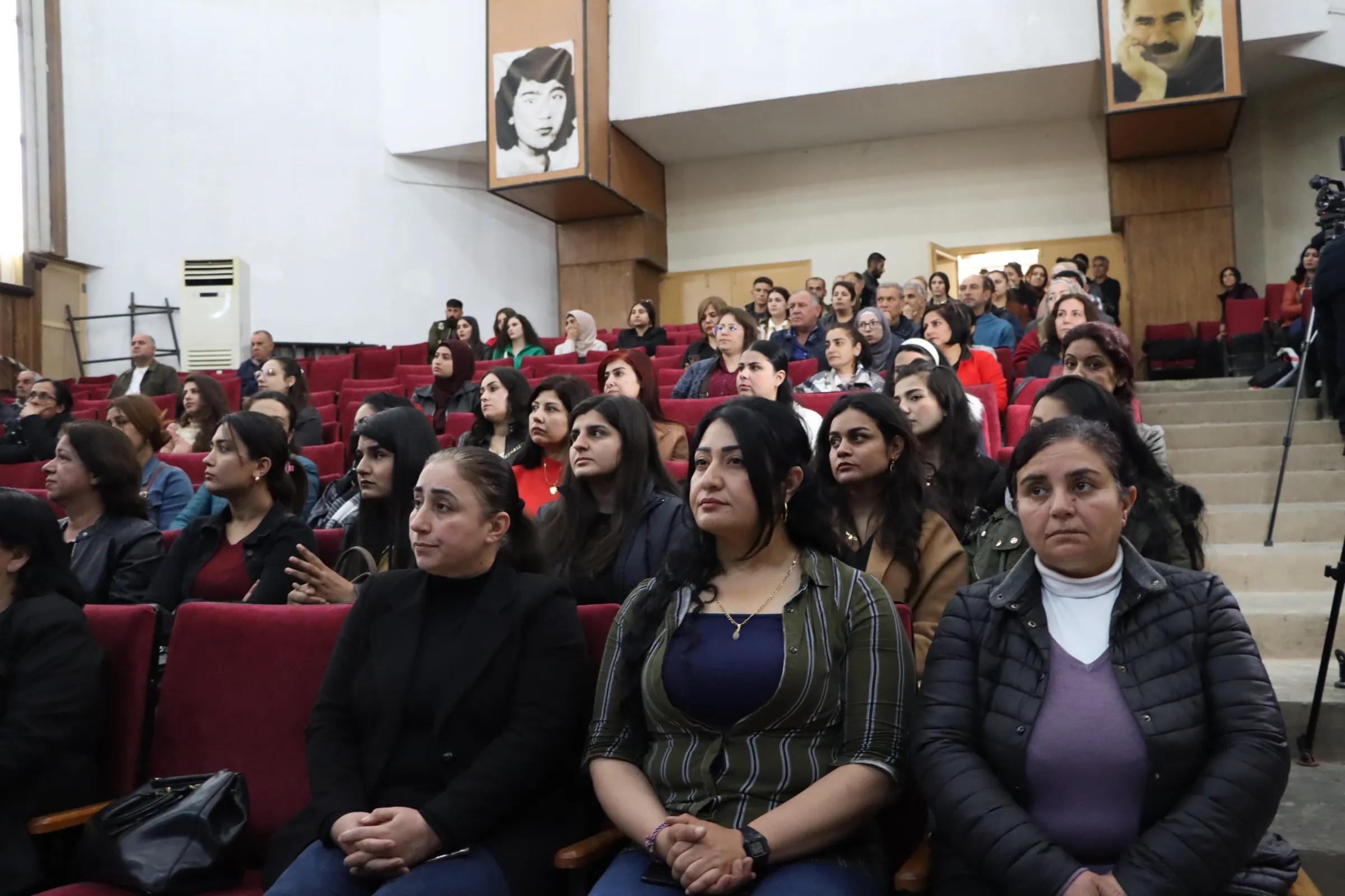 ​​​​​​​بالفن والأدب.. الاحتفالات تتواصل بمناسبة تأسيس YPJ