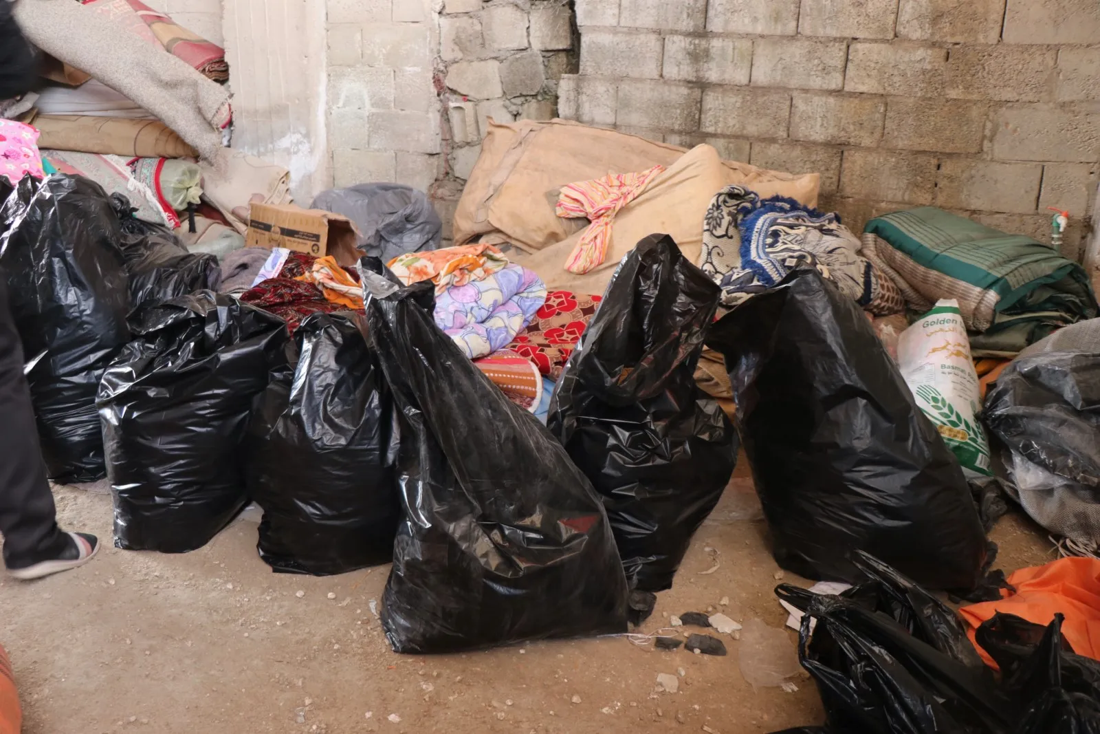 عملية توزيع المساعدات مستمرة في حلب