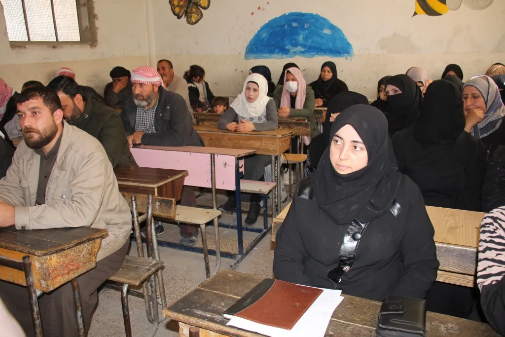 نساء مدينة منبج يستكملن الحملة التوعوية بآفة المخدرات
