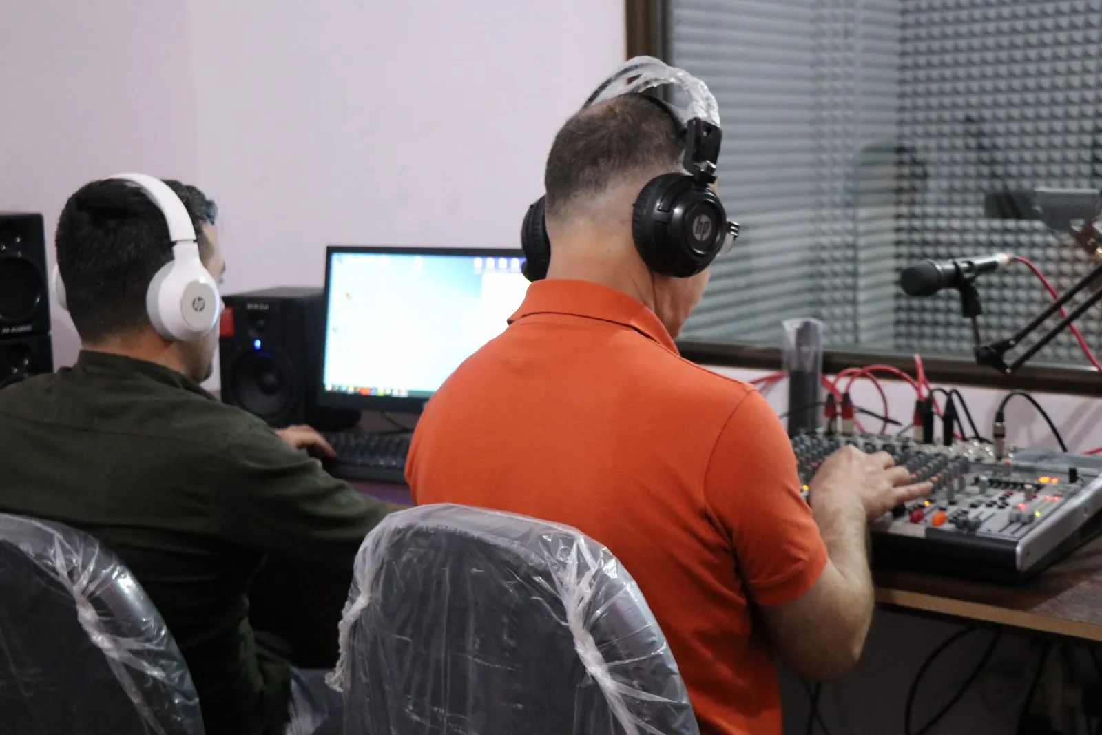 ​​​​​​​قريباً بدء البث الرسمي لإذاعة الشهباء FM في حلب 