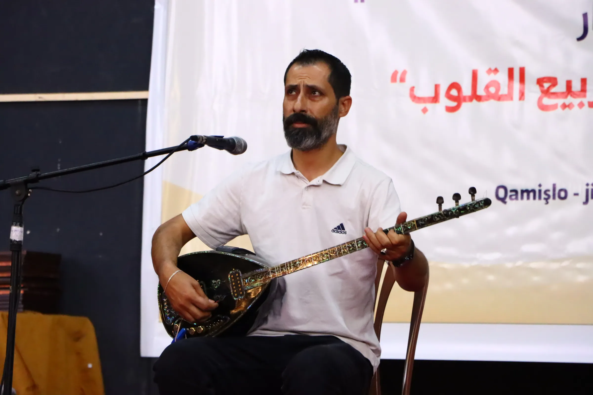 معرض روج آفا الثامن للفن التشكيلي يُسدل ستاره هذا العام بتكريم الفنانين المشاركين