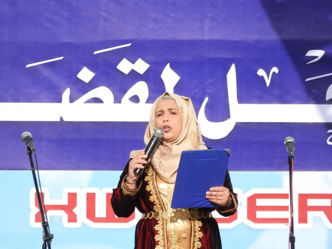 أهالي الطبقة يحتفلون بالذكرى السادسة لتحرير مدينتهم من الإرهاب