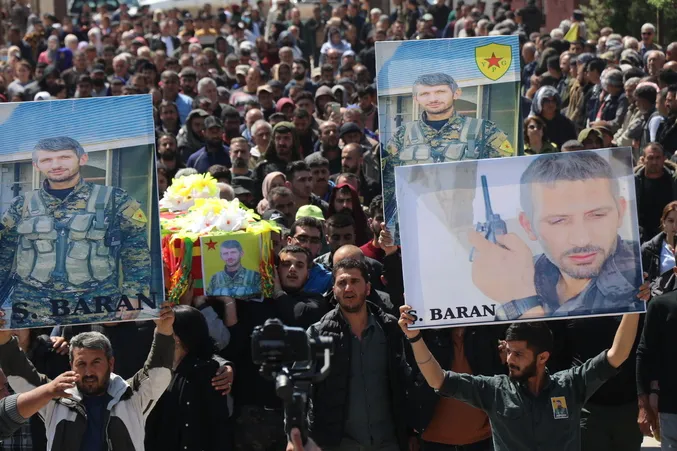 الشهيد باران: نحن أبناء الثورة لا نريد مالاً وبنيناً.. مطلبنا الحرية فقط