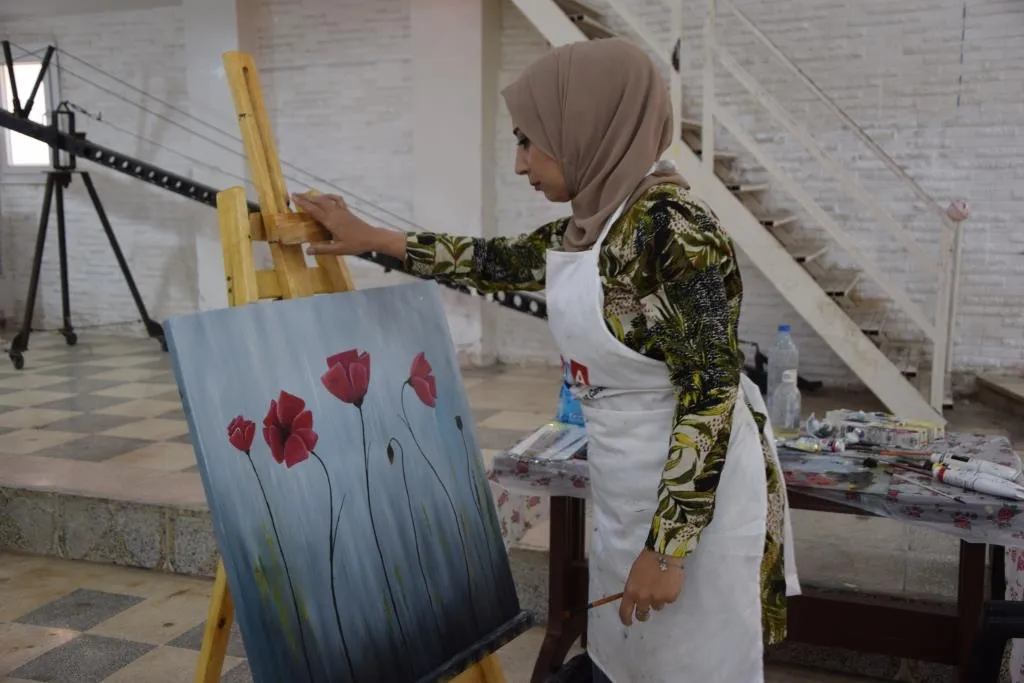 "مستوى المشاركين في ملتقى روج آفا للفن التشكيل أفضل من المتلقيات السابقة"