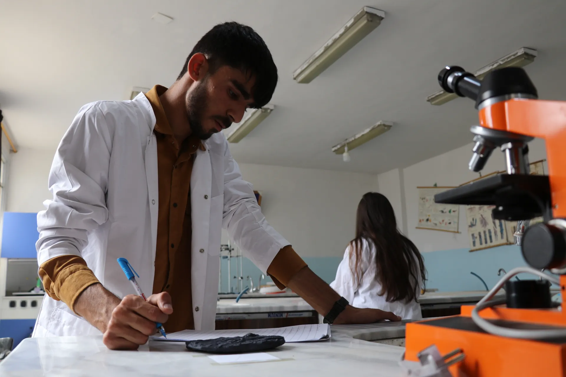 ​​​​​​​بدء الامتحانات العملية في جامعة روج آفا