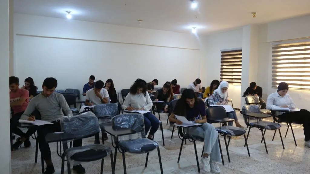 بدء الامتحانات الجامعية في شمال وشرق سوريا