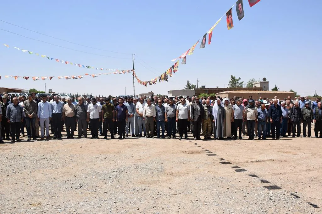 مراسم غيابية لشهيدتين من قوات الكريلا في مقاطعة قامشلو