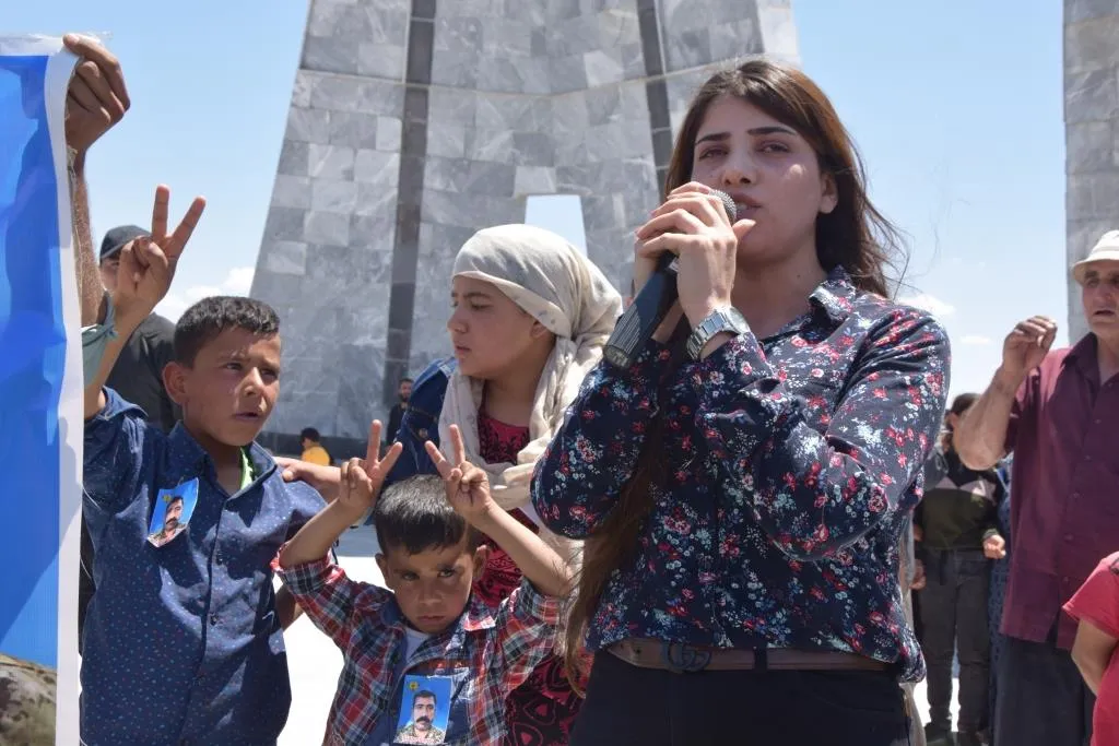 تشييع جثماني مقاتلين ومراسم غيابية لشهيدين في كوباني