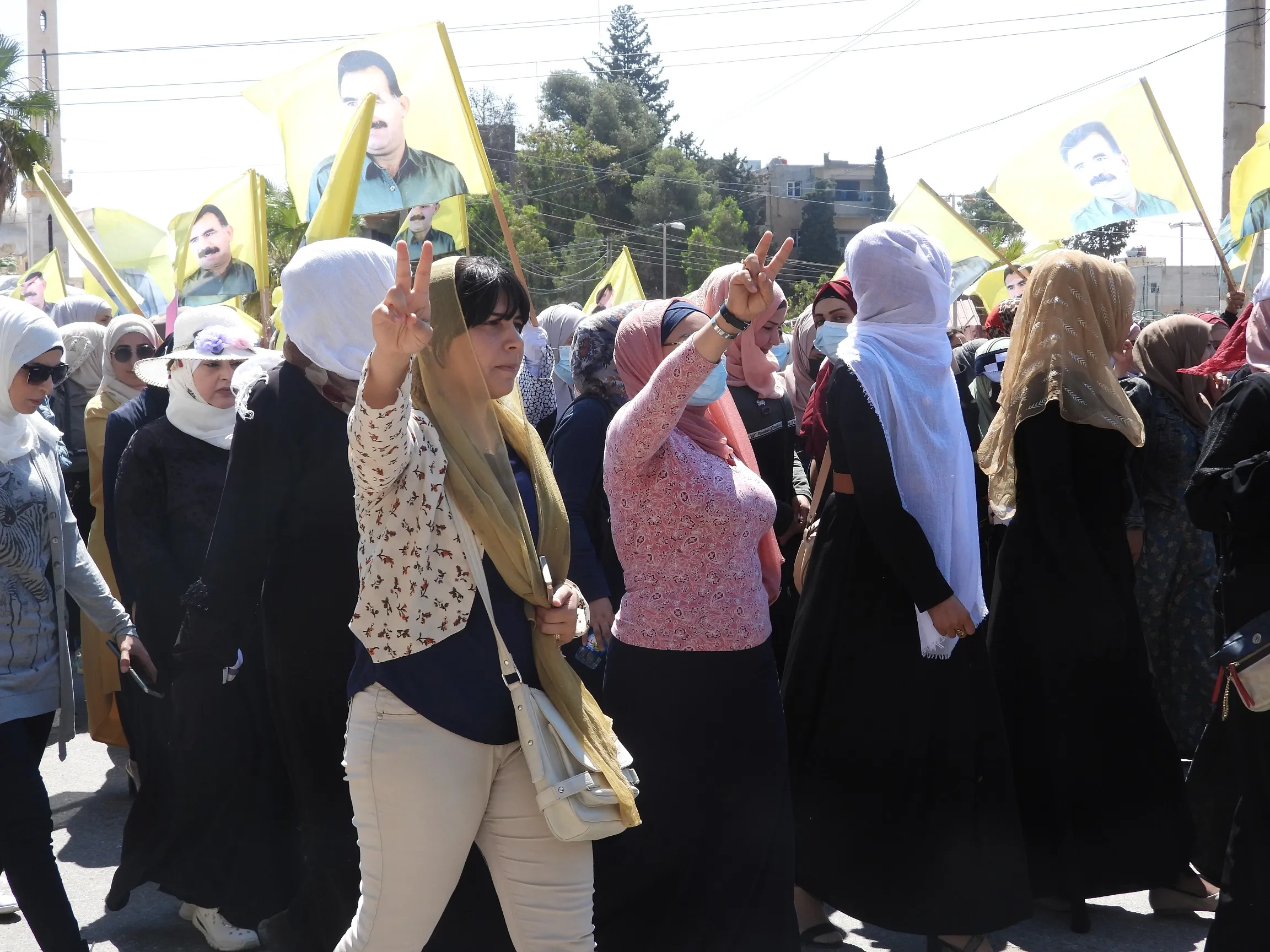 ​​​​​​​ننتمي إلى فكر وفلسفة القائد عبد الله أوجلان