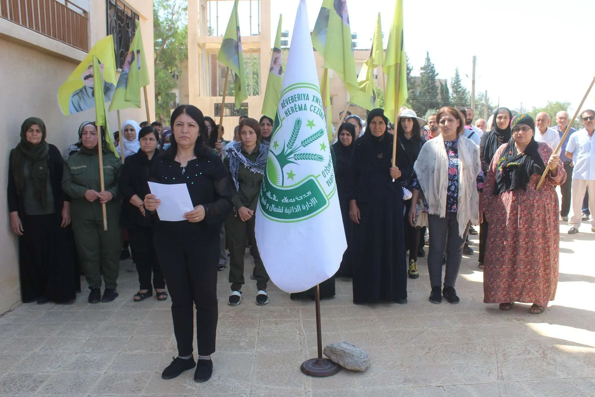 ​​​​​​​إدانة وعهد بمواصلة مسيرة شهداء المجزرة