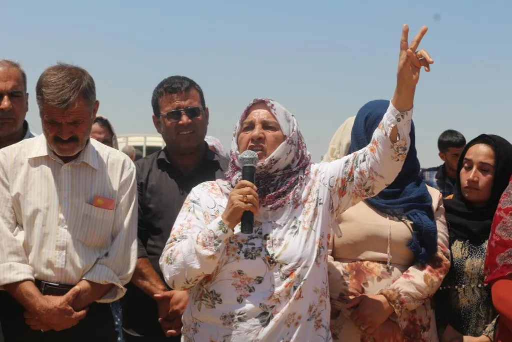 ​​​​​​​خلال مراسم عزاء في كوباني التأكيد على أن المصير والعدو واحد