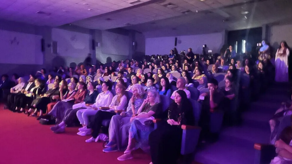 بمشاركة وفد من روج آفا افتتاح مكتبة المرأة الكردية في السليمانية