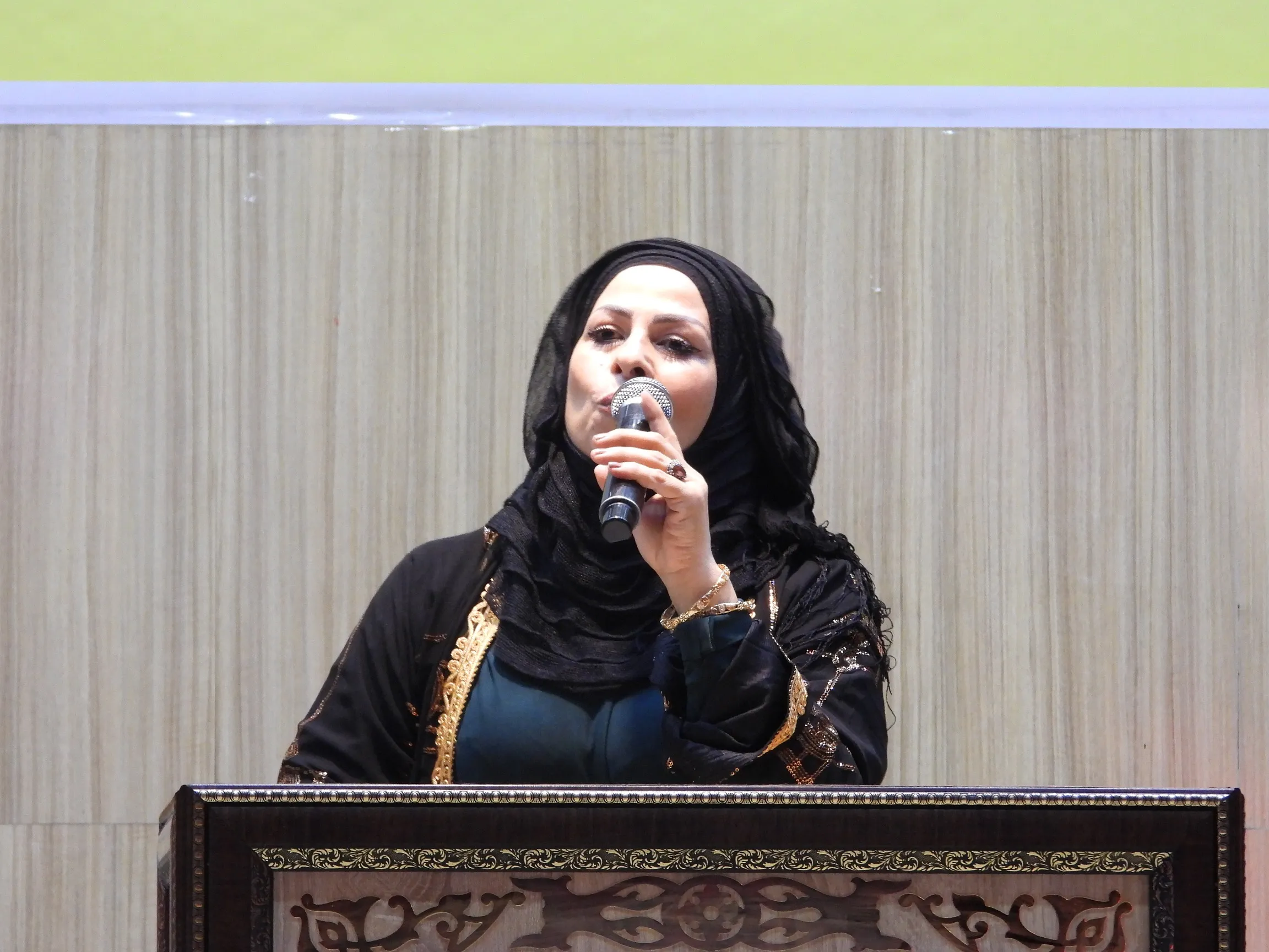 تحت شعار " تبقى الحكمة شاردة حتى يؤويها بيت من الشعر" انعقاد ملتقى أدبي في مدينة الطبقة