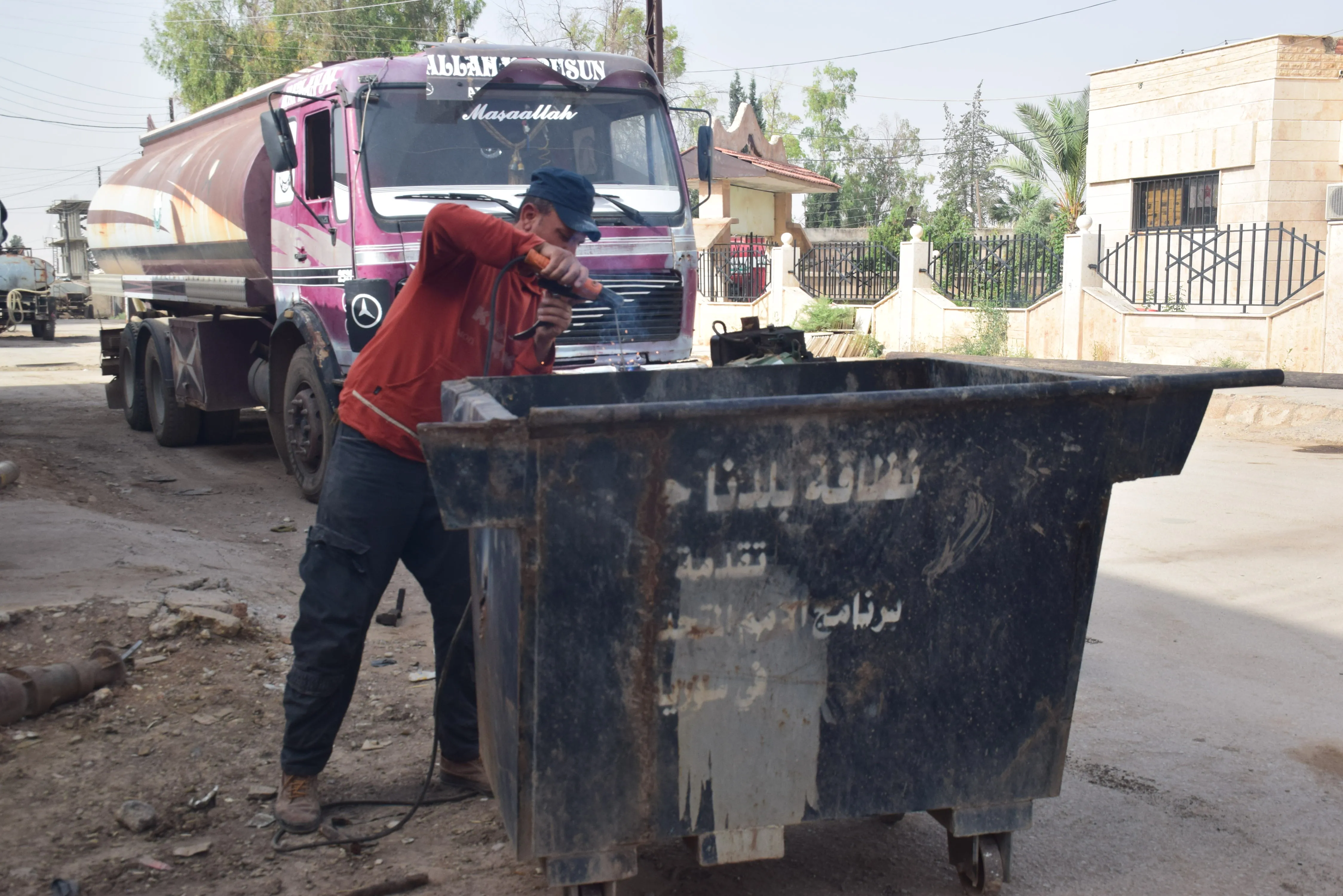 بوتيرة عمل عالية بلديات الشعب تنفذ مشاريعها الخدمية