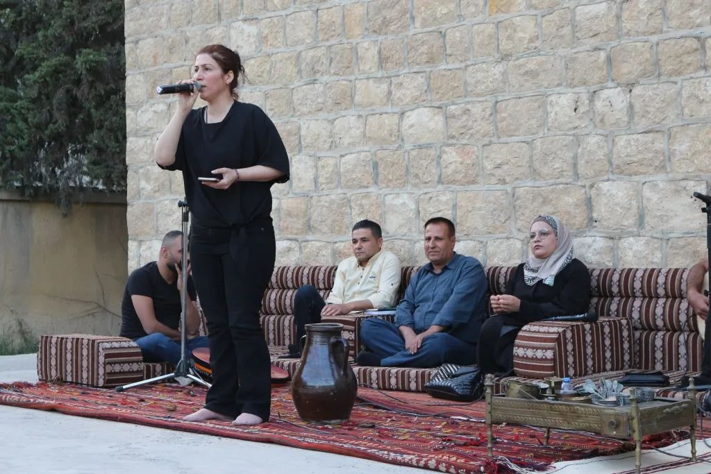 أمسية ثقافية لإحياء اللون الفراتي والتراثي في منبج