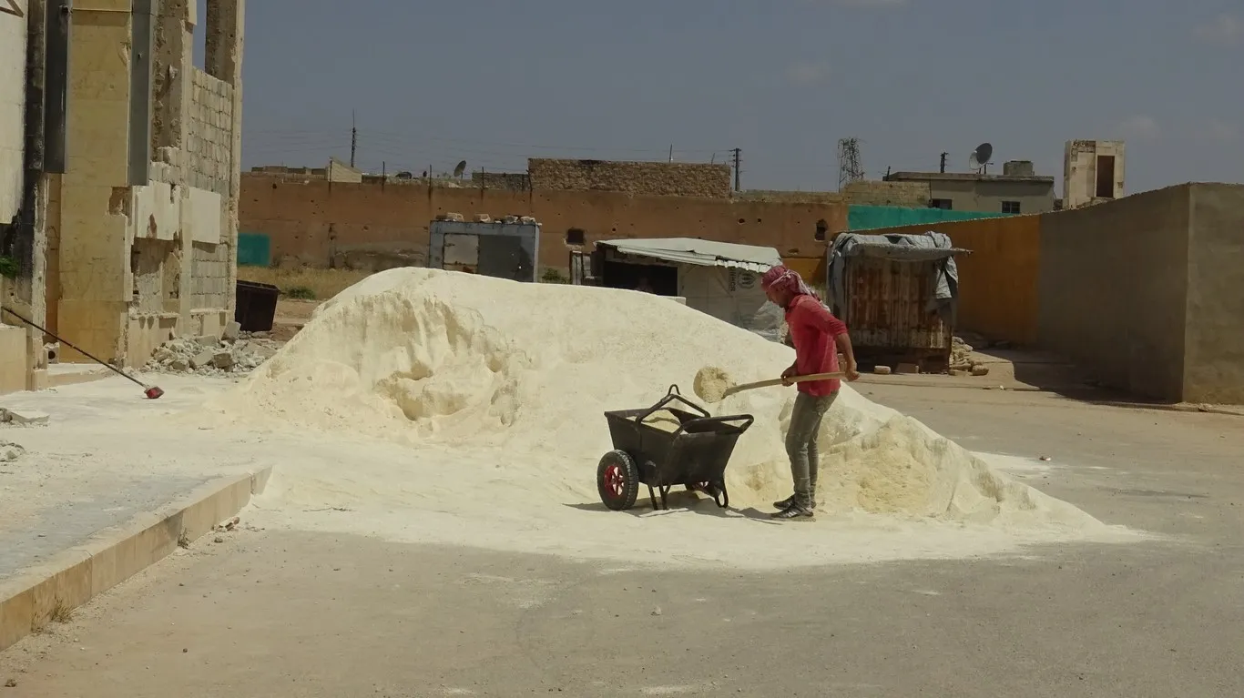 ترميم المدارس التي تضرّرت خلال الزلزال