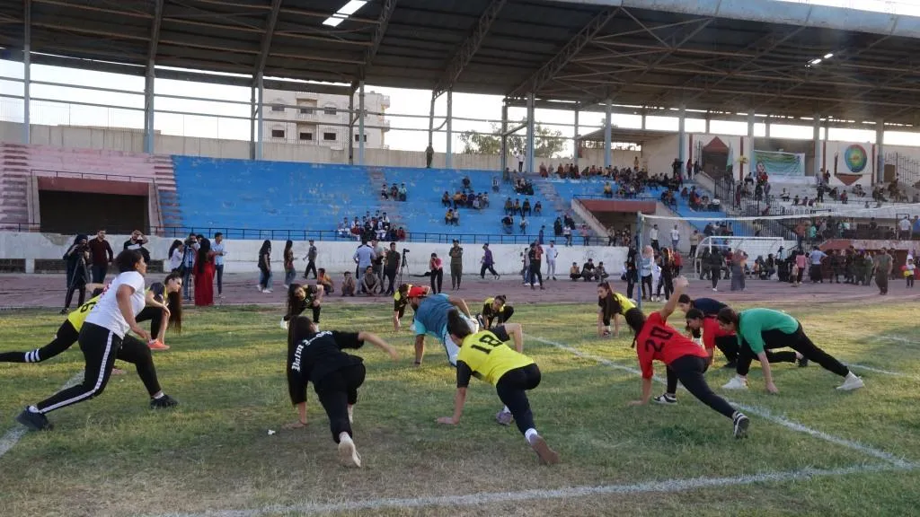مهرجان الشهيدة نوجيان أوجلان الرياضي يقام في الرقة