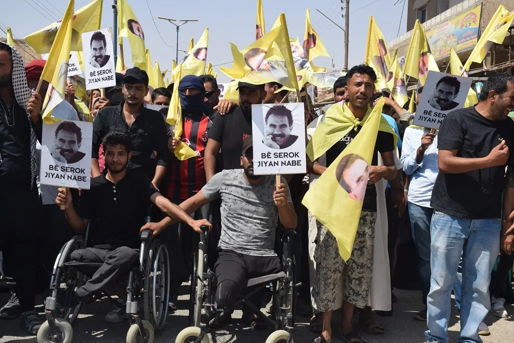 سخط شعبي يعمّ إقليم الجزيرة ضد التهديدات التي طالت القائد عبد الله أوجلان