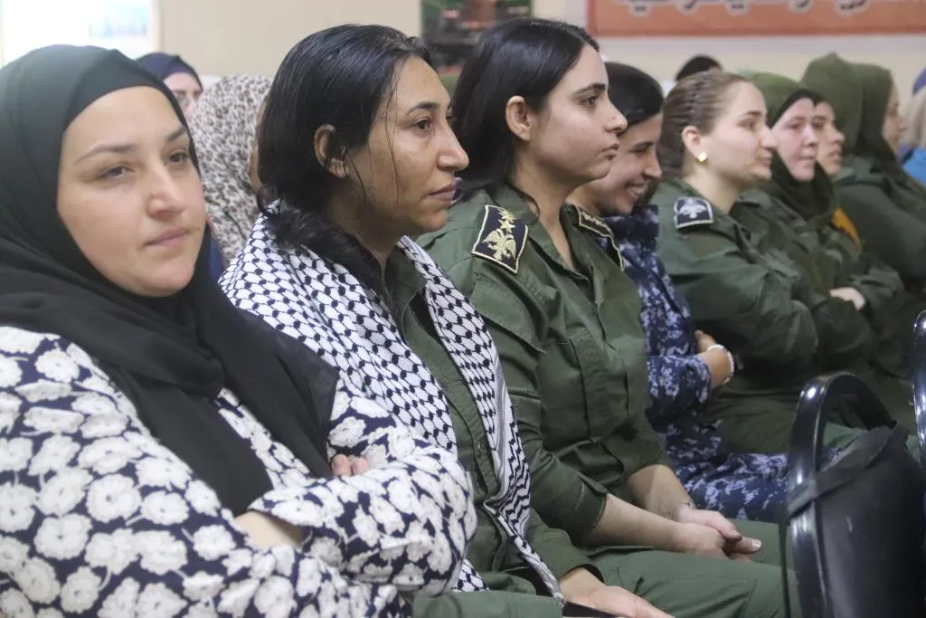 ​​​​​​​مشاركات في مؤتمر نساء زنوبيا: بفلسفة المرأة، الحياة، الحرية سنناضل لبناء سوريا ديمقراطية