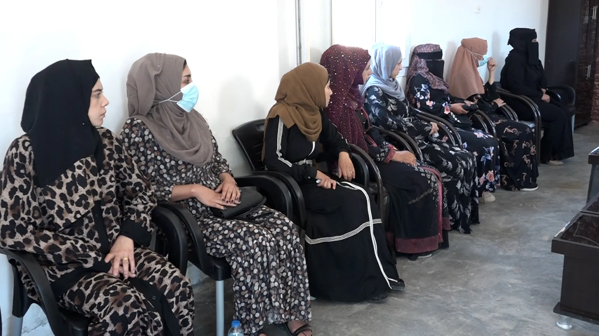 بدء أولى فعاليات حملة مجلس المرأة بمحاضرة حول العنف الأسري