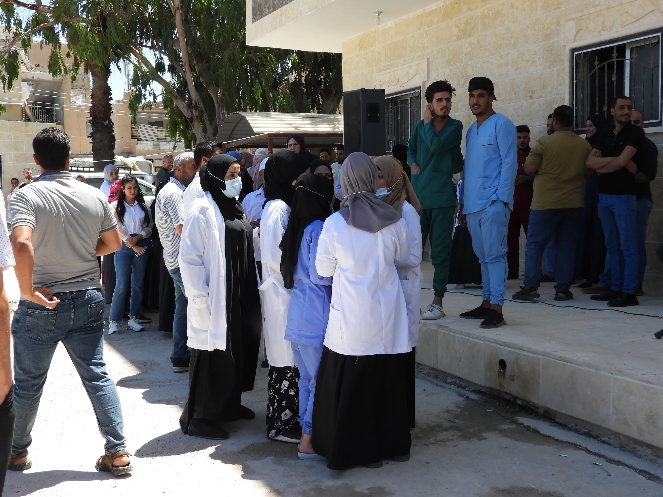 ​​​​​​​العلاج مجاناً.. افتتاح مستوصف في الطبقة