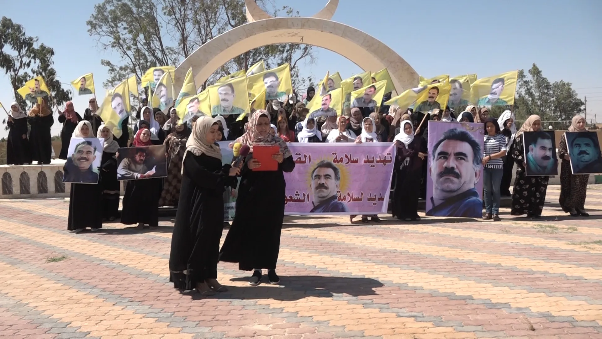 وقفة احتجاجية للتنديد بممارسات دولة الاحتلال التركي بحق القائد عبد الله أوجلان