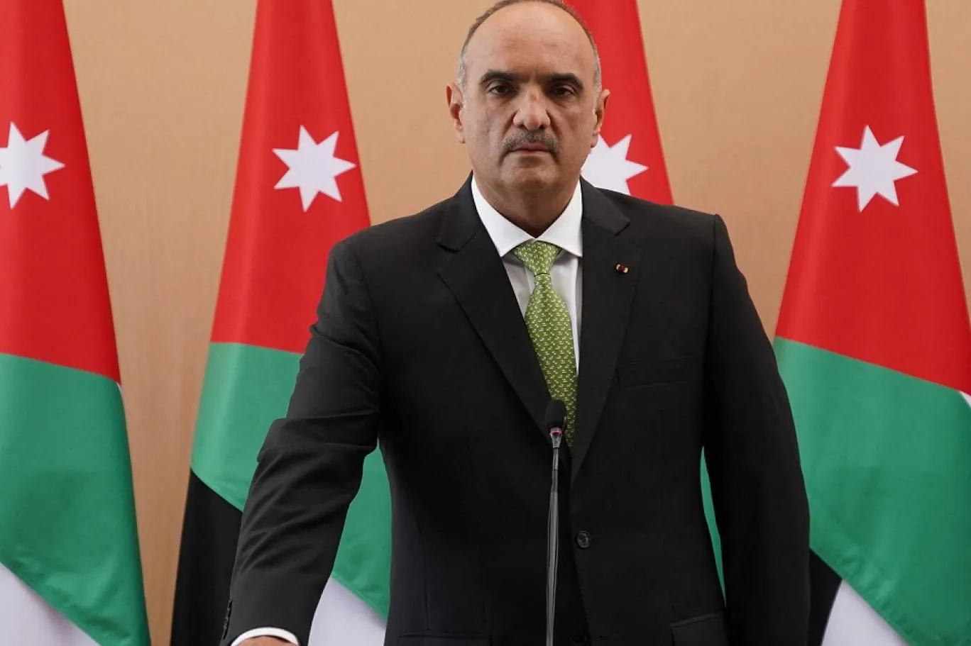 رئيس الوزراء الأردني يصل بغداد اليوم