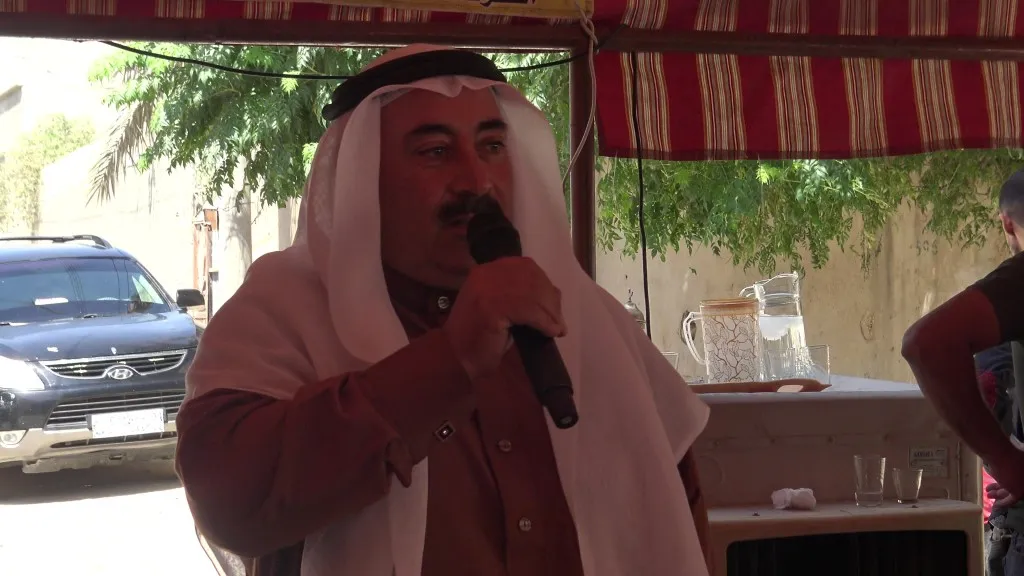 تقديم واجب العزاء لذوي الشهيد موسى الحماد