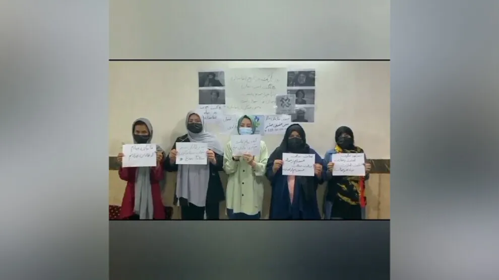 ​​​​​​​عامان على حكم طالبان والأفغانيات يطالبن بتطهير البلاد منها