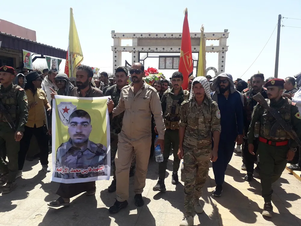 ​​​​​​​تشييع جثمان الشهيد فارس محمد الإبراهيم في تل كوجر