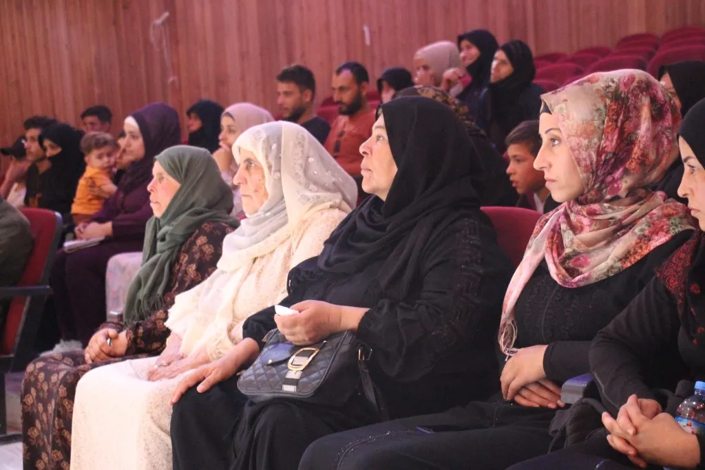 ​​​​​​​​​​​​​​"يجب تحصين المجتمع من آفة المخدرات"