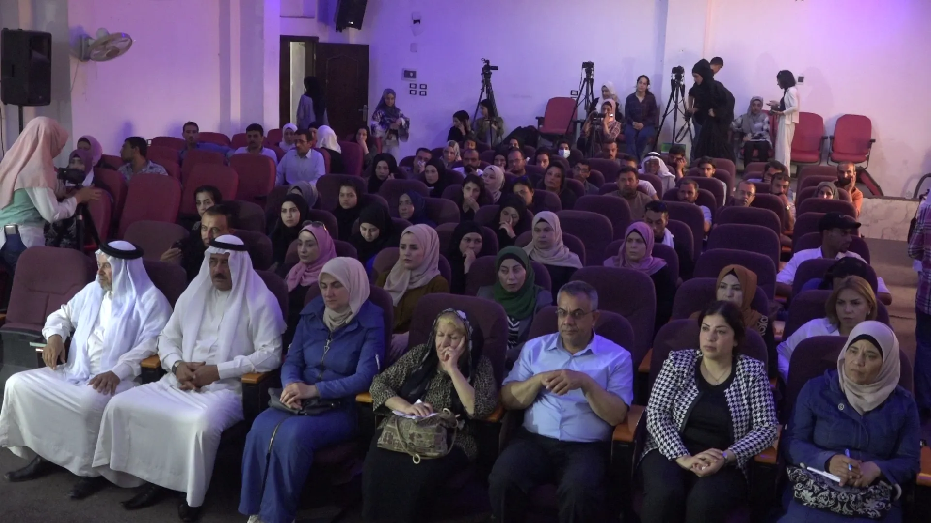 "المرأة والحرب" عنوان ندوة حوارية لمجلس المرأة