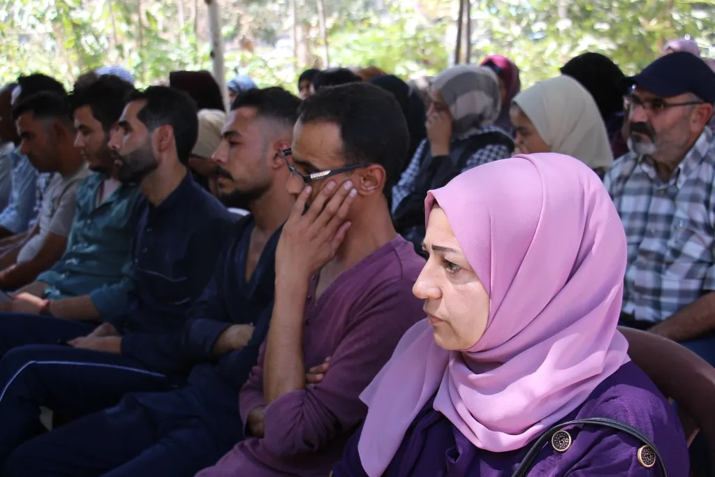 من منبج : نعاهد القائد على رفع وتيرة النضال حتى رفع العزلة وتحقيق حريته الجسدية