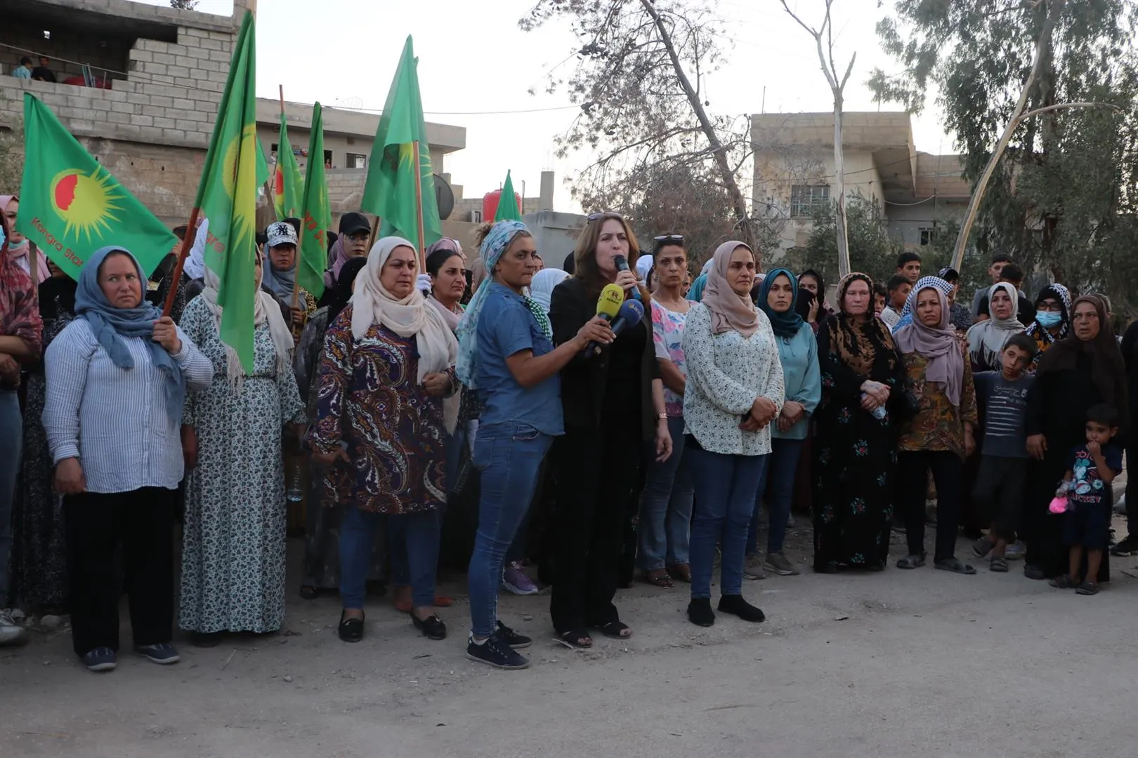 التنظيمات النسائية...تؤكد على محاسبة كل من يرتكب جرائم بحق النساء
