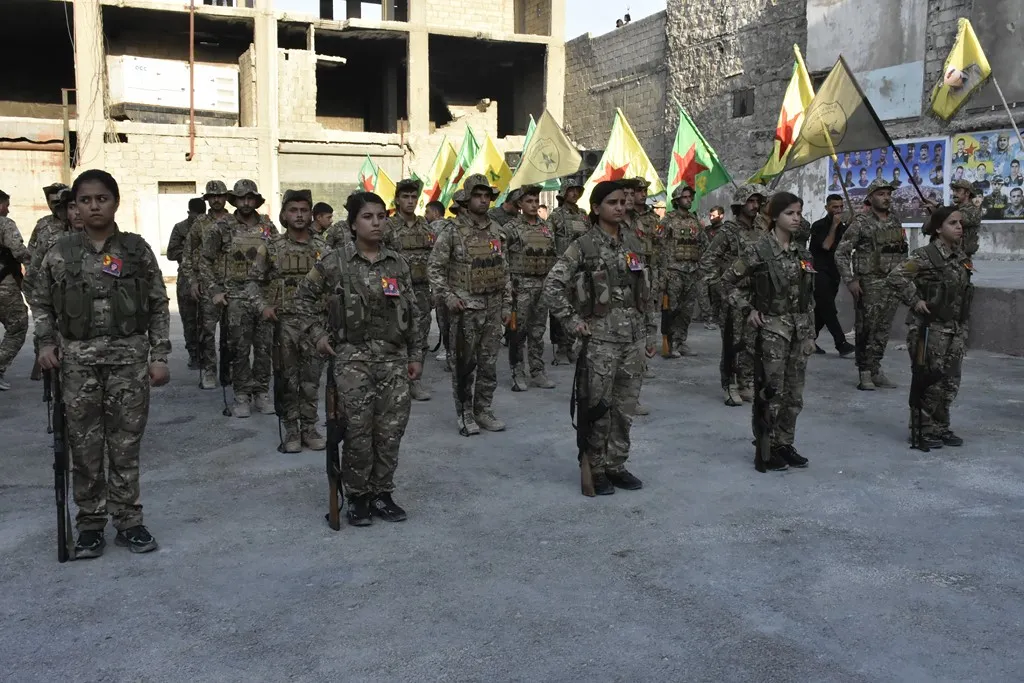 مراسم تشييع غيابية للشهيدة نورشين سرحد في حلب