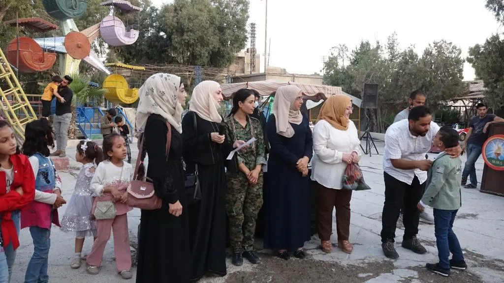 حفل تكريم لأبناء الشهداء في مدينة الرقة