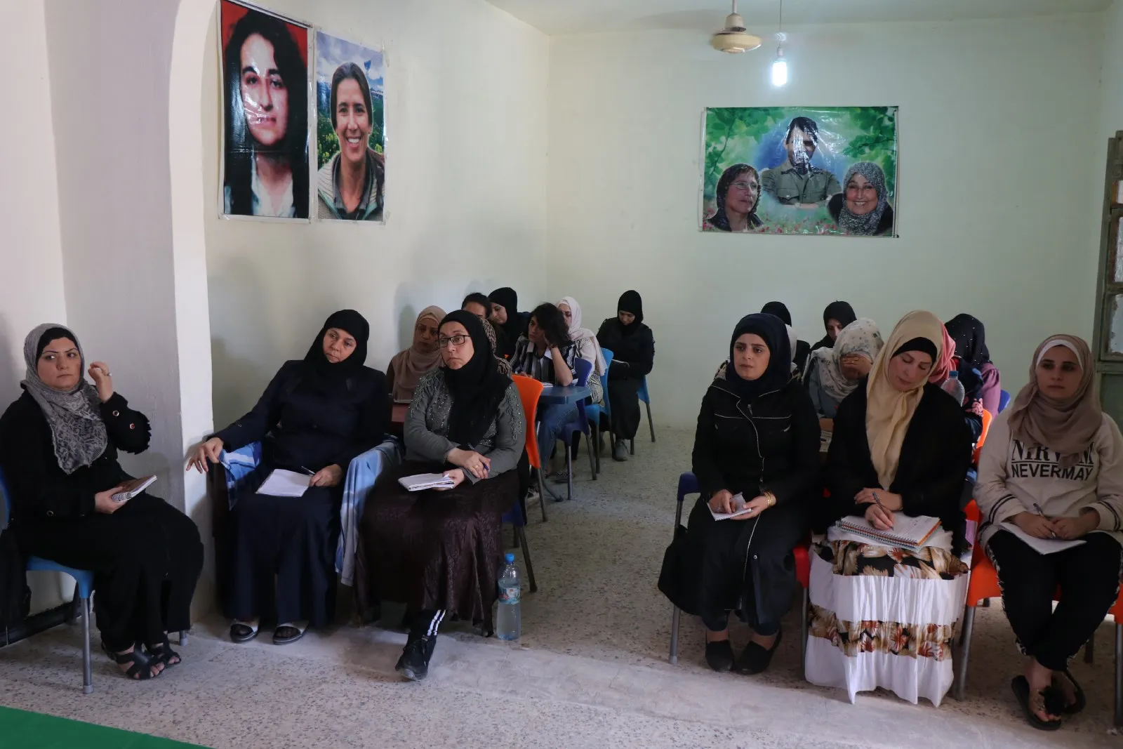نساء يُعربن عن أهمية التدريب في تحرير الذات