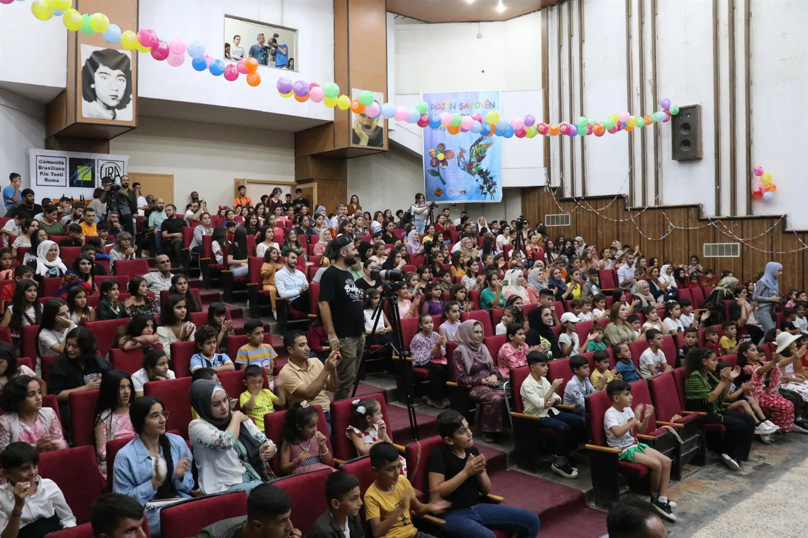 عروض مسرحية خلال فعالية أيام مسرح الطفل