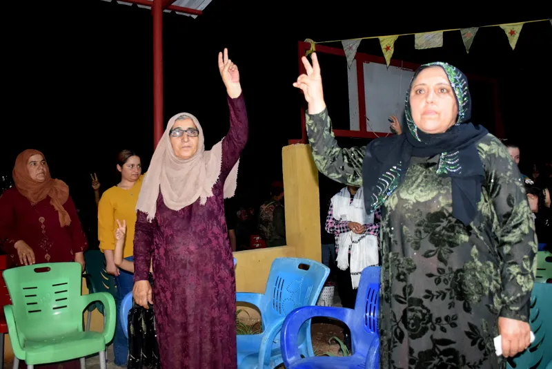 تجديد العهد على مواصلة درب الشهداء في مراسم استذكار شهداء تل تمر