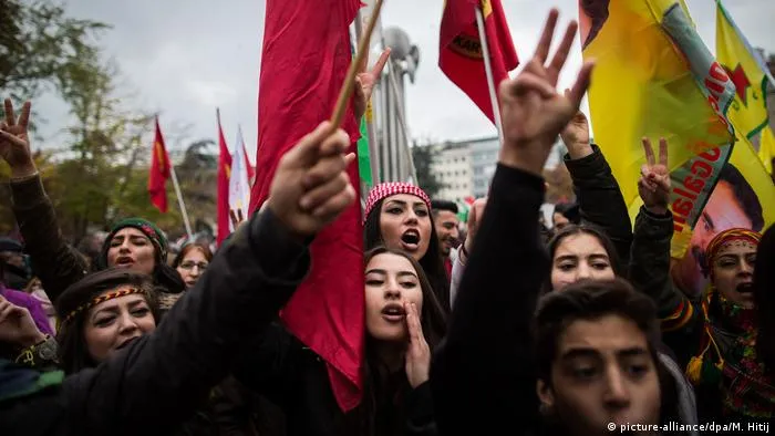 "سنضمن الانتصار بالوحدة والتكاتف"