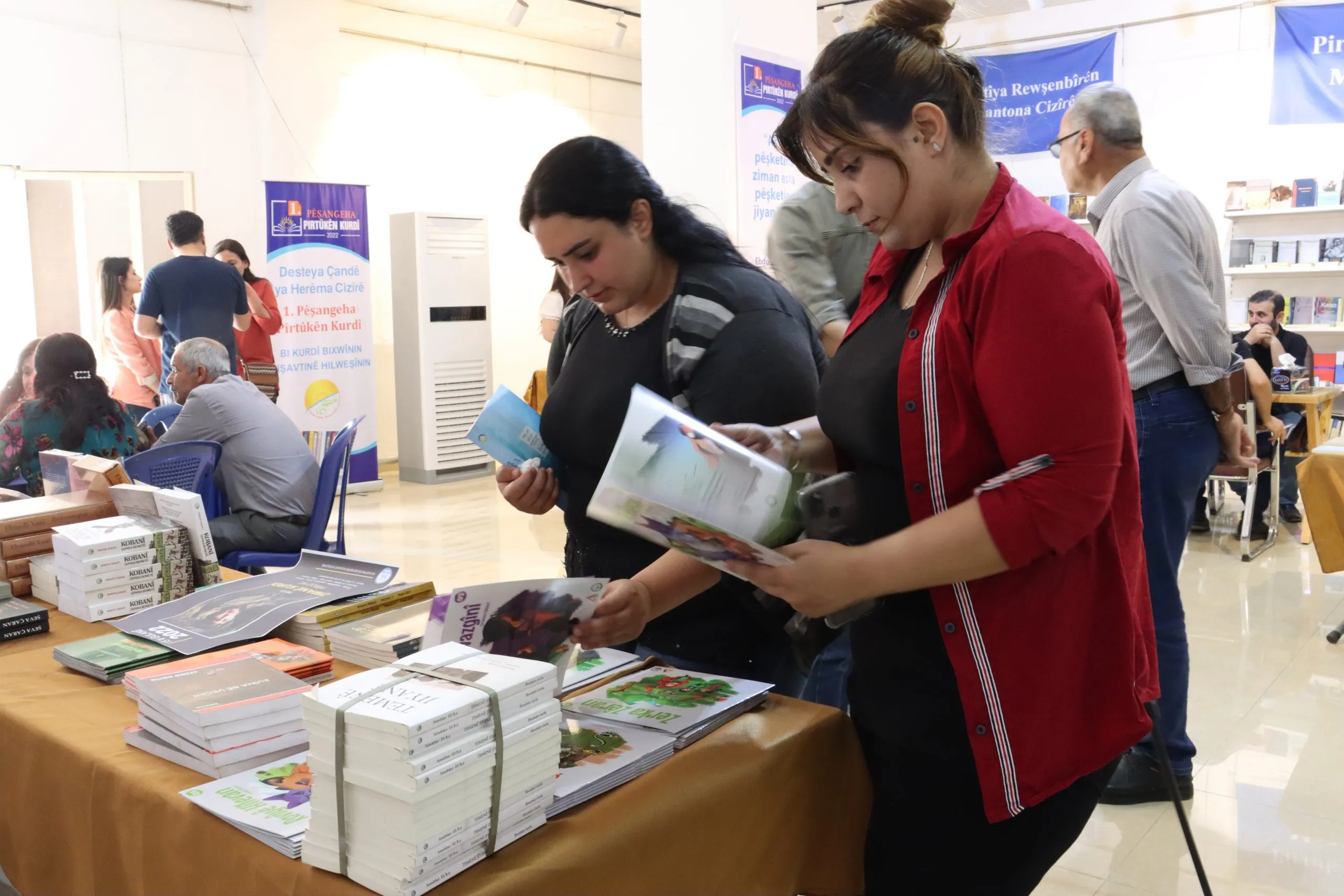 عائشة حسو: أفكار الأمة الديمقراطية أسهمت في تماسك المكونات والانتصار بدير الزور