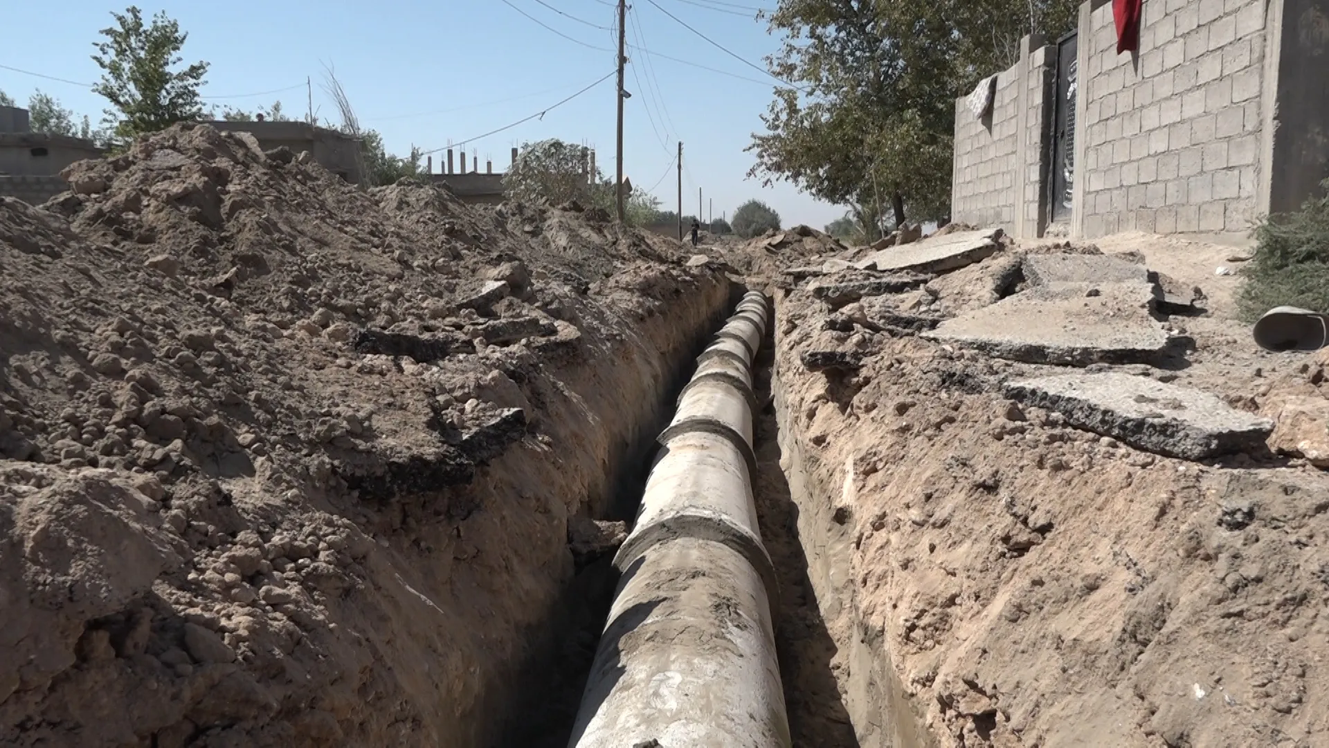 ​​​​​​​الإدارة المدنية الديمقراطية في دير الزور تبدأ مشاريع خدمية في الريف الشرقي