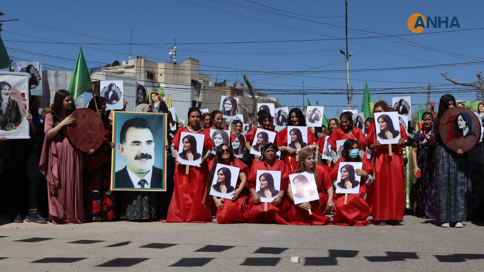 مقتطفات من إحياء ذكرى انتفاضة Jin, Jiyan, Azadî وجينا أميني