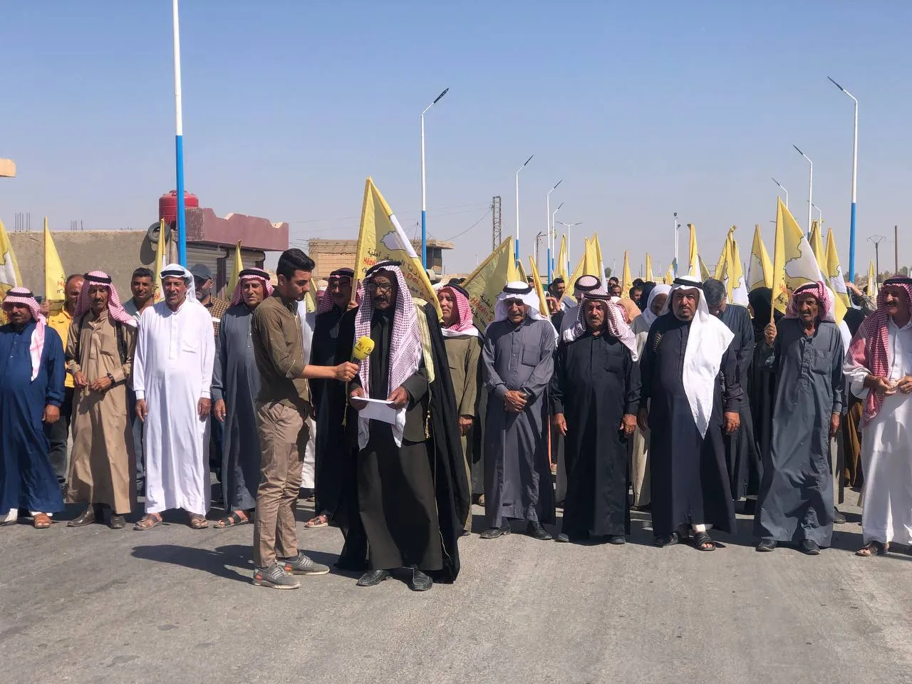 ​​​​​​​وجهاء عشائر الهول: أكدت العشائر العربية والكردية تلاحمها والتفافها حول قواتنا قسد