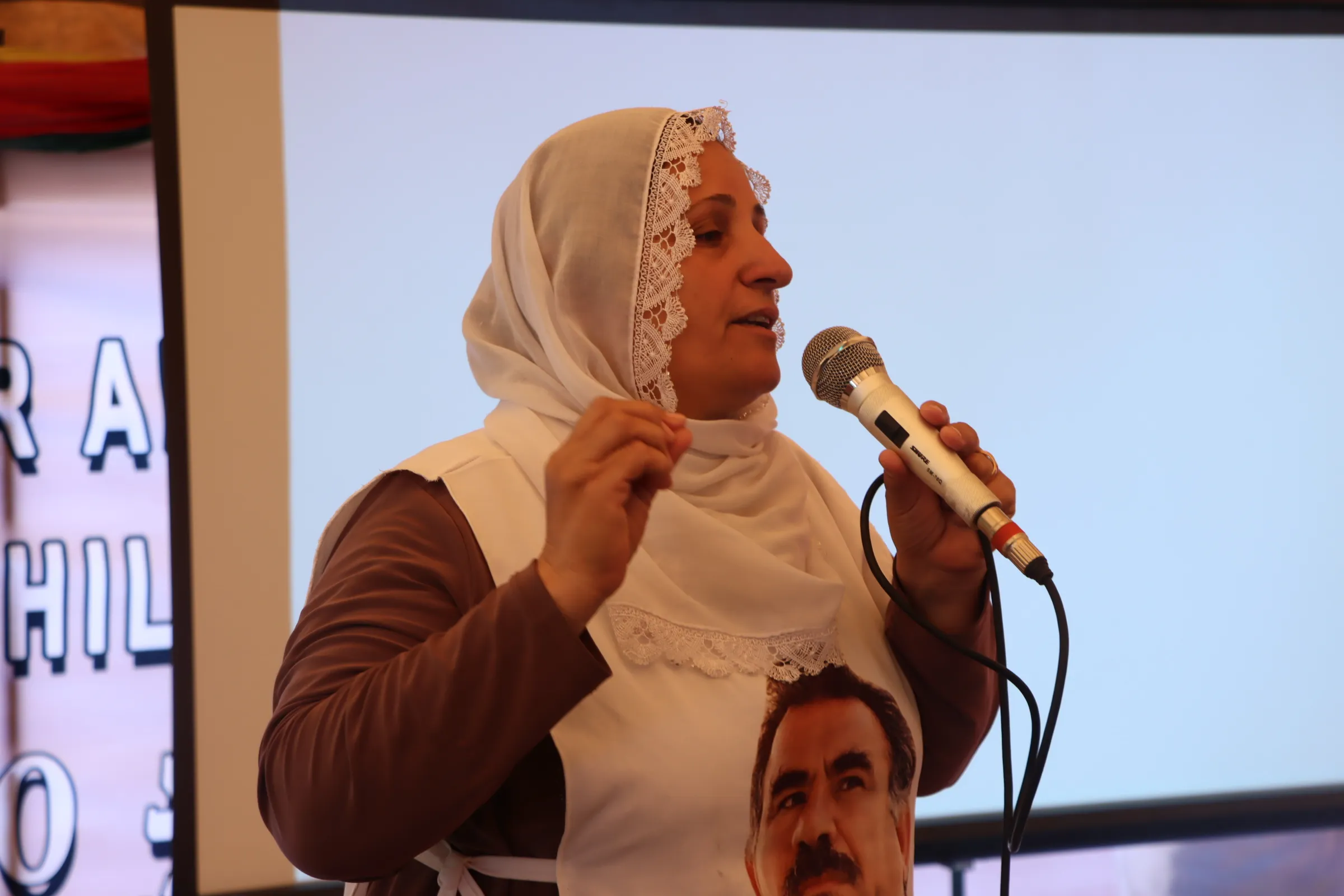 ​​​​​​​حشود غفيرة تتوجّه إلى خيمة الاعتصام