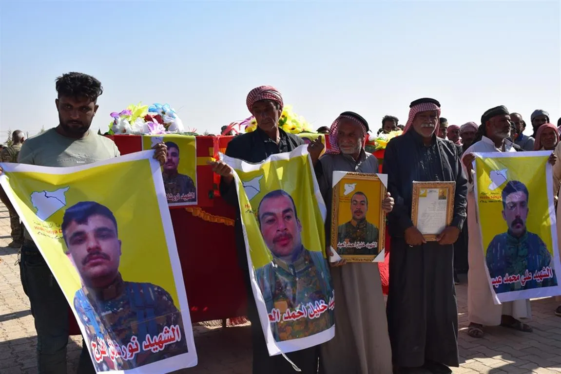 ​​​​​​​أهالي الشدادي يشيّعون جثامين ثلاثة مقاتلين من قسد