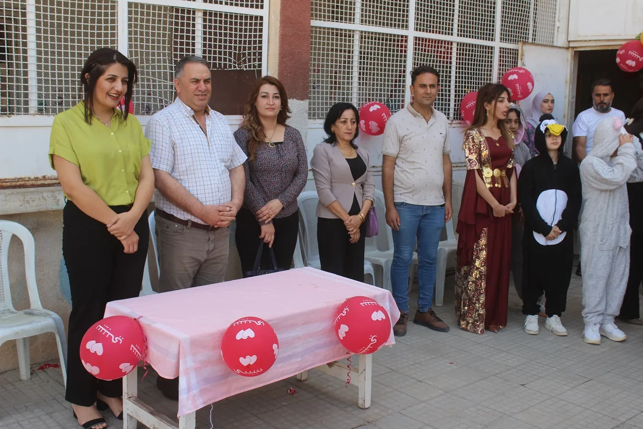 الإدارة الذاتية لإقليم الجزيرة تطّلع على أوضاع الطلبة بعد افتتاح المدارس